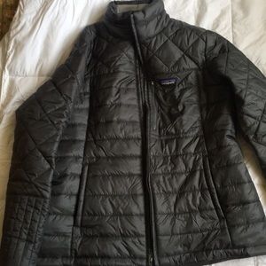 Patagonia women’s jacket. XL